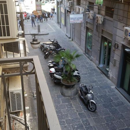 B&B Residenza Il Castello 那不勒斯 外观 照片