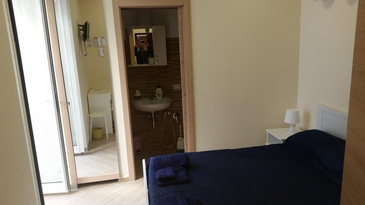B&B Residenza Il Castello 那不勒斯 外观 照片